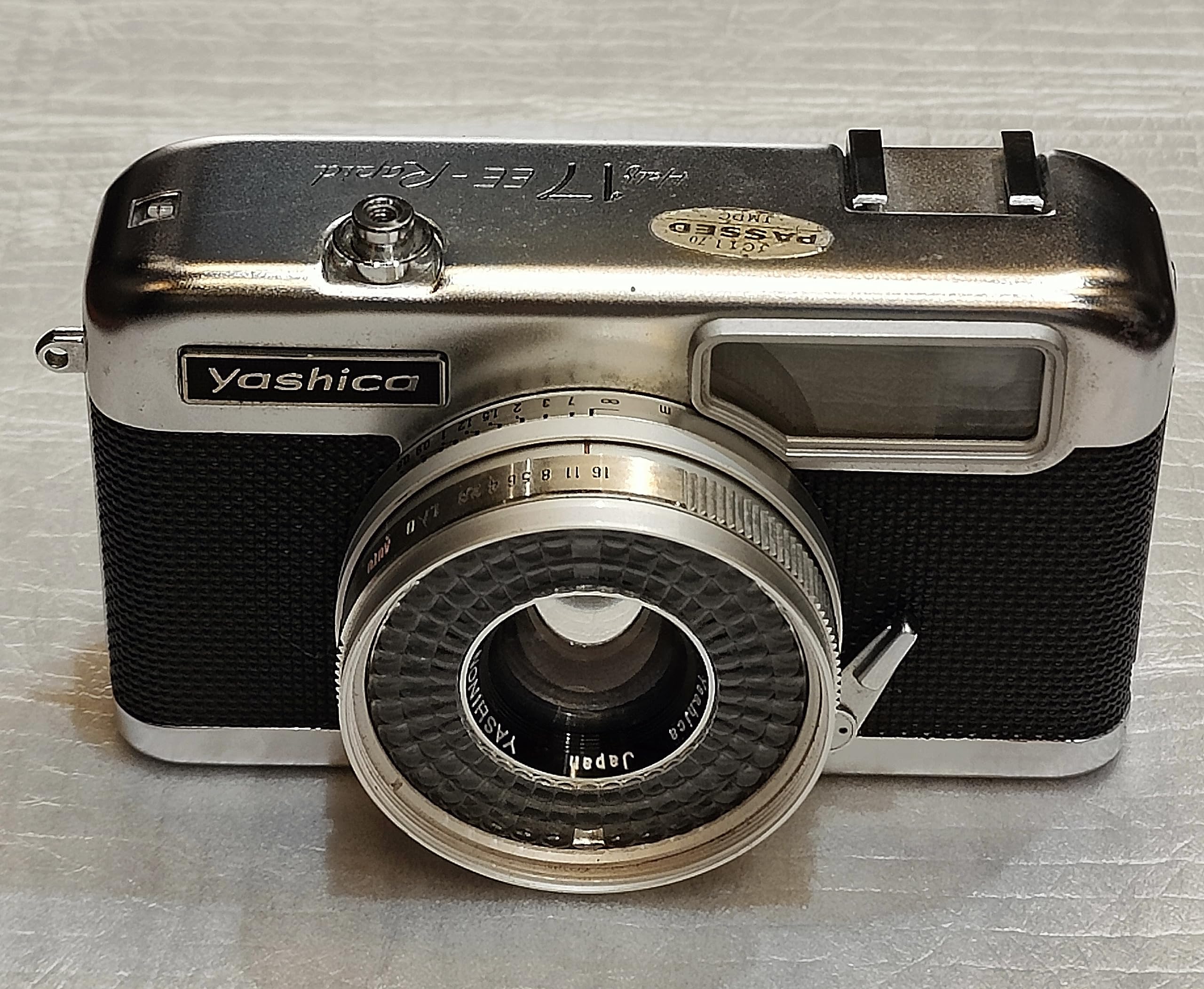 Buy Used Half 17EE Rapit 72 Exposure Film Vintage Camera Online at